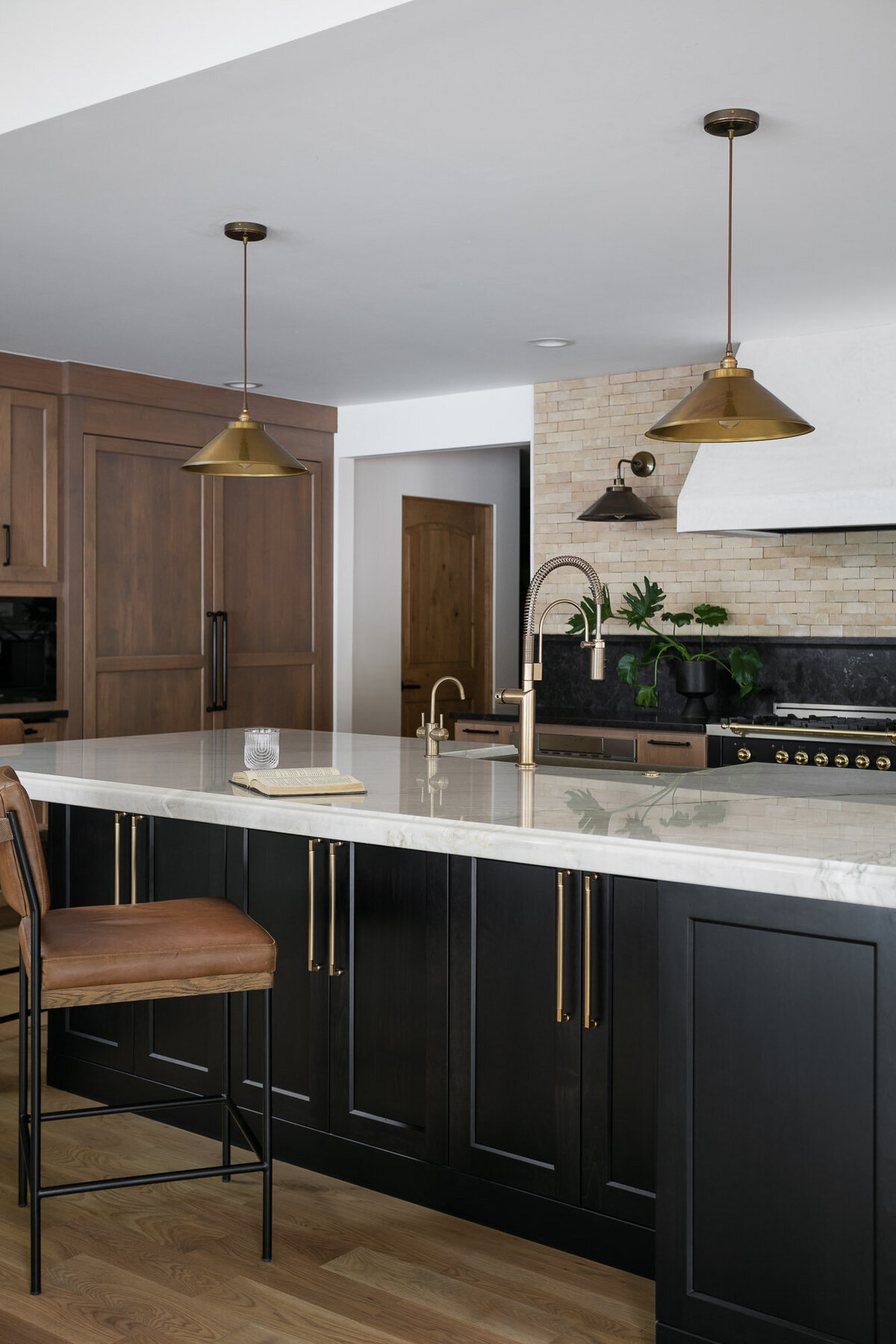 pure-indigo-interior-design-home-renovation-182