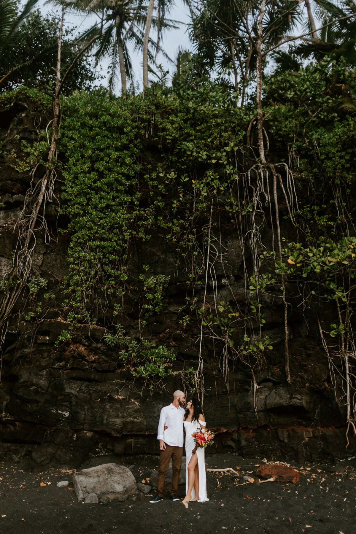 23.01.09_Anahi and Seth_Hawaii Elopement _0016