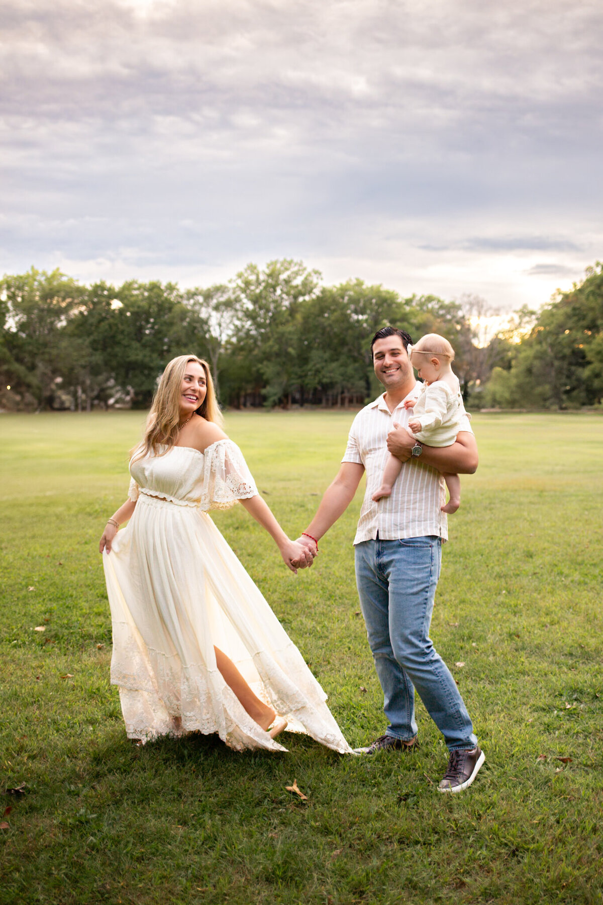 seila-art-client-closet-luxury-family-photography-long-island-ny