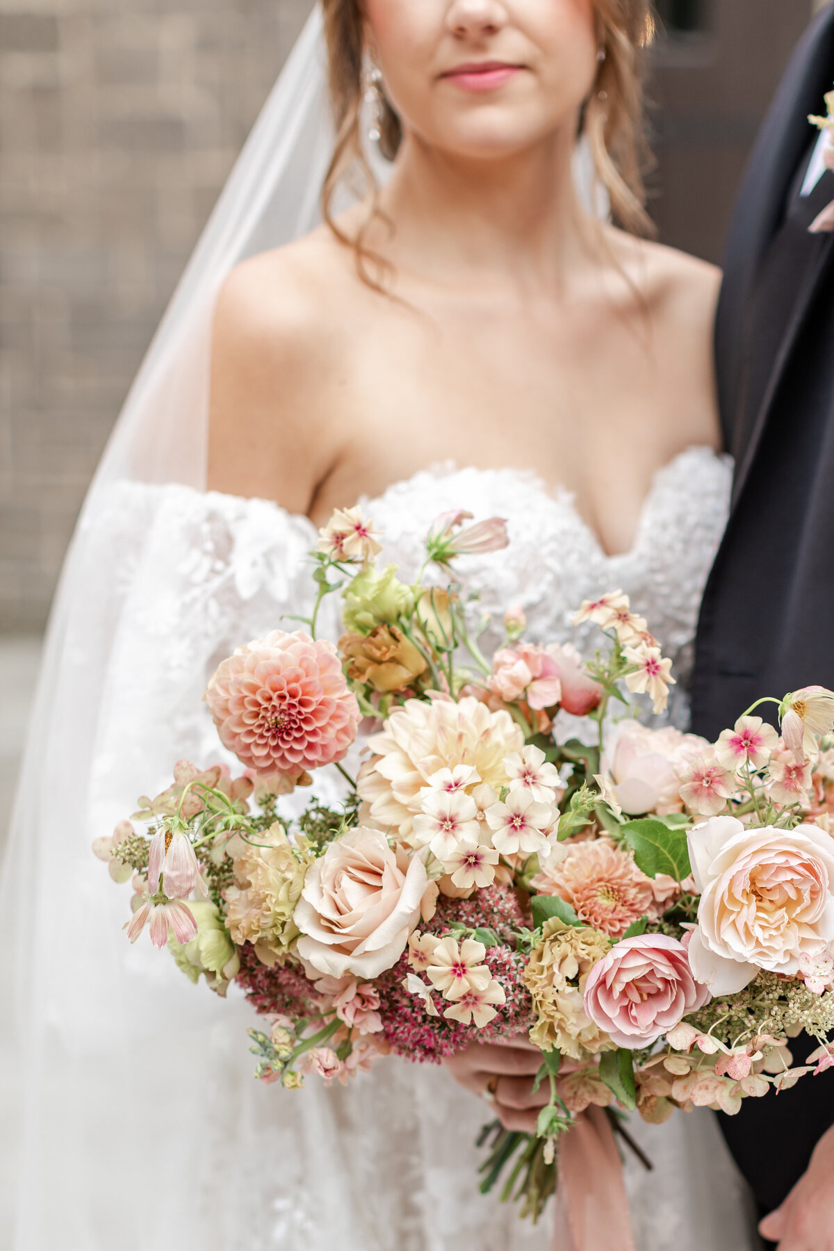 Pittsburgh-Hartwood-Acres-Stables-Wedding-15