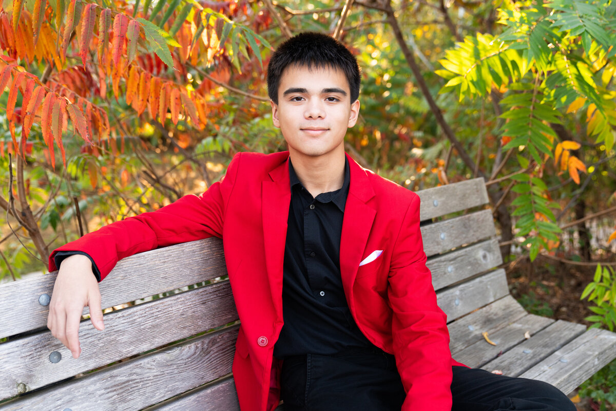Male senior picture ideas