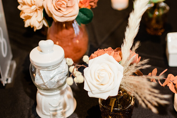 Horn Photography and Design - B+C-0247