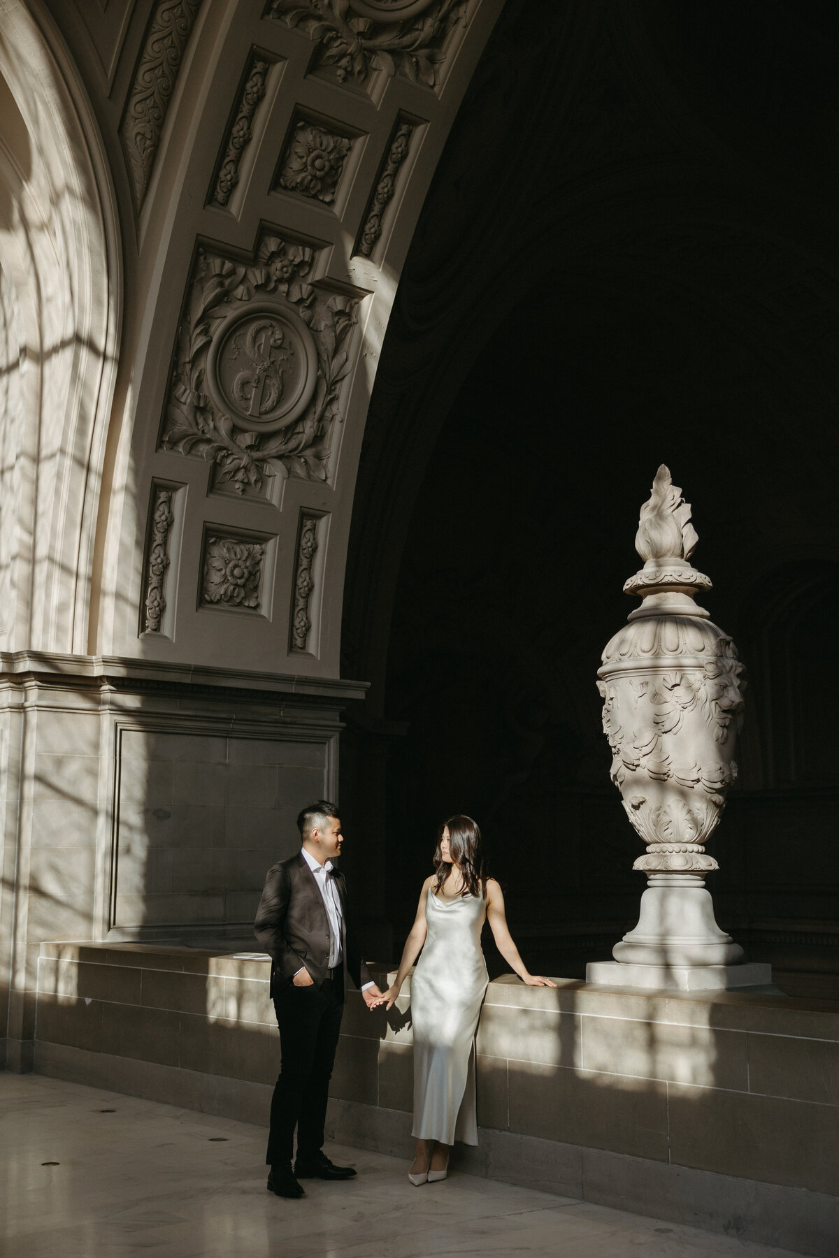 skyler-maire-photography-san-francisco-city-hall-engagement-14