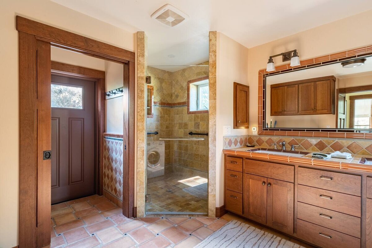 The Yolo Garden Cottage11