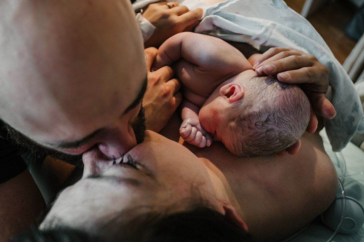 hospital-birth-photography-d-077