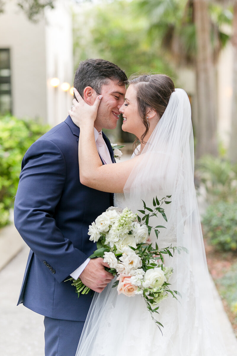 Hannah & Jason Alfond Inn wedding  | Orlando brand Photographer | Alfond Inn wedding-27