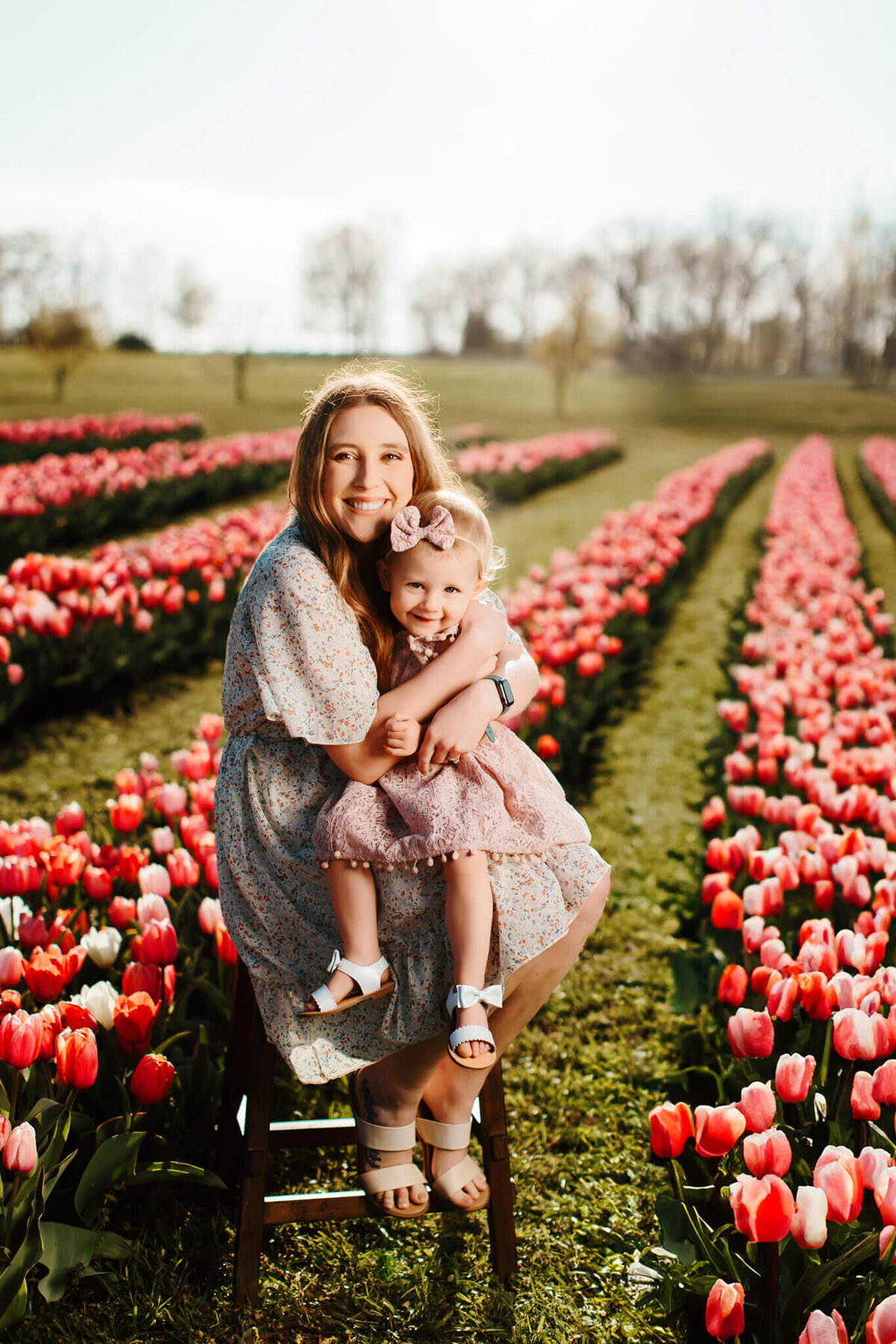 Best Motherhood photography NW Arkansas, motherhood portraits near me, mommy and me photography NW Arkansas