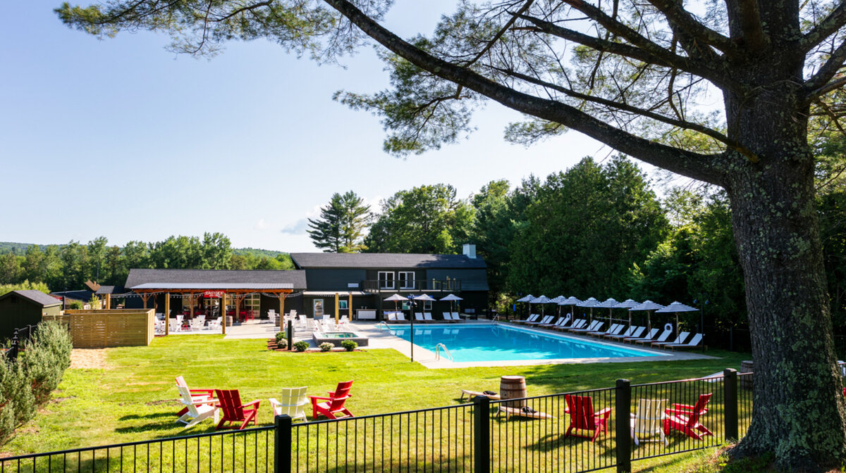 pool stowe