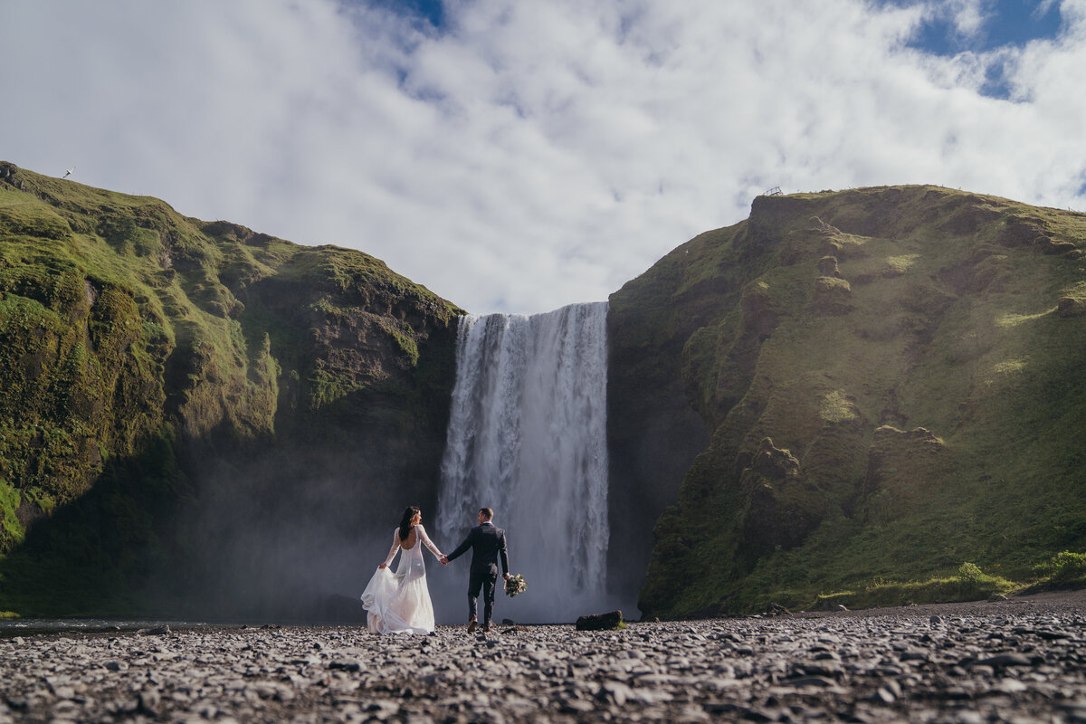 2022-June-Skogafoss-Waterfall-Iceland-Elopement-Photos-Molly-Margaret-Photography-30