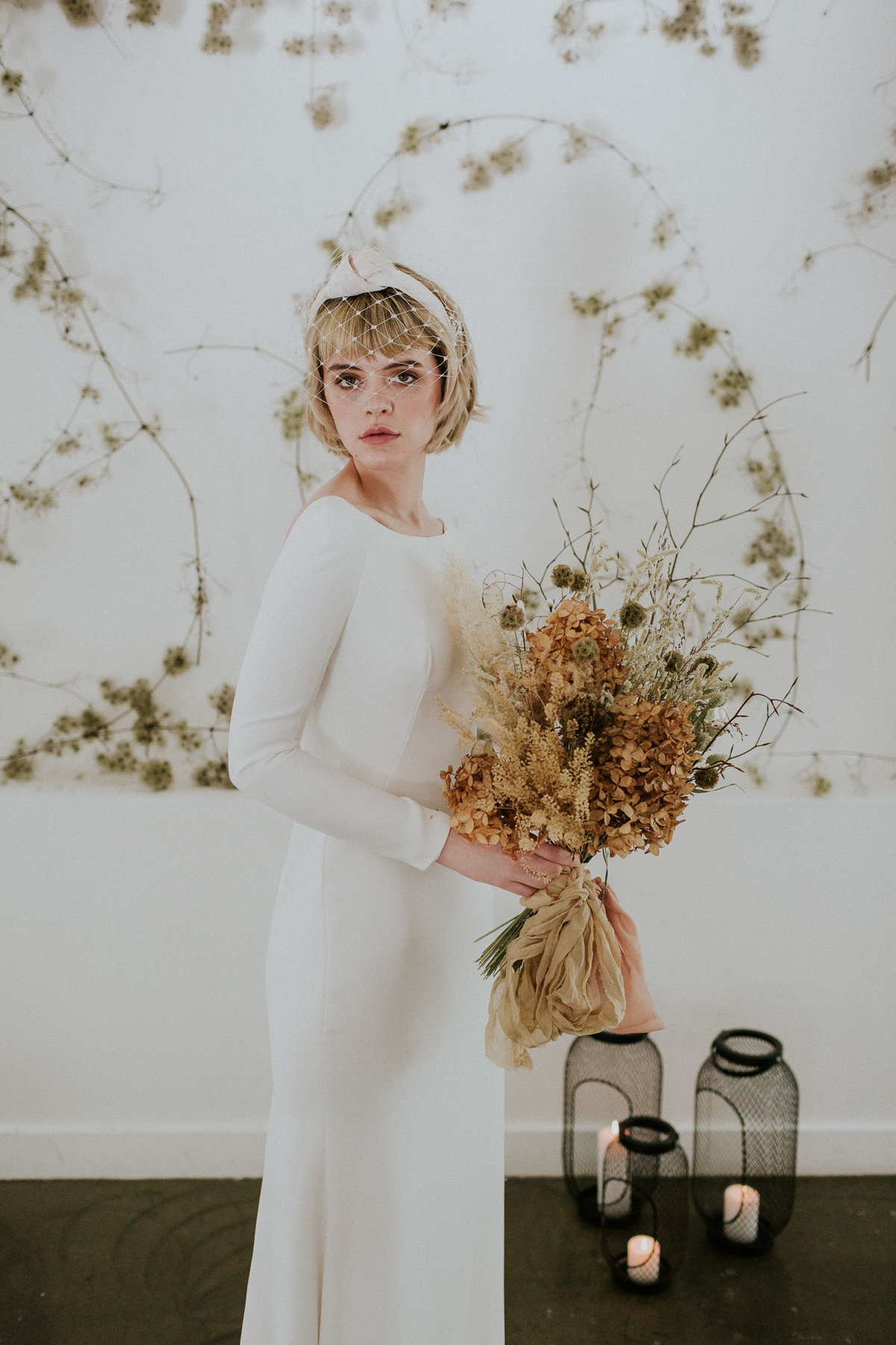 The Stars Inside - Maja Tsolo Photography - Minimalist Wedding Editorial (47)