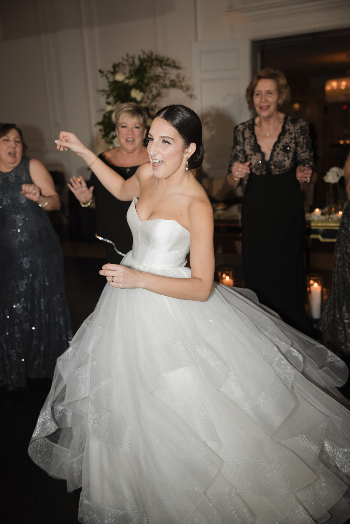 down-town-club-philadelphia-wedding-79