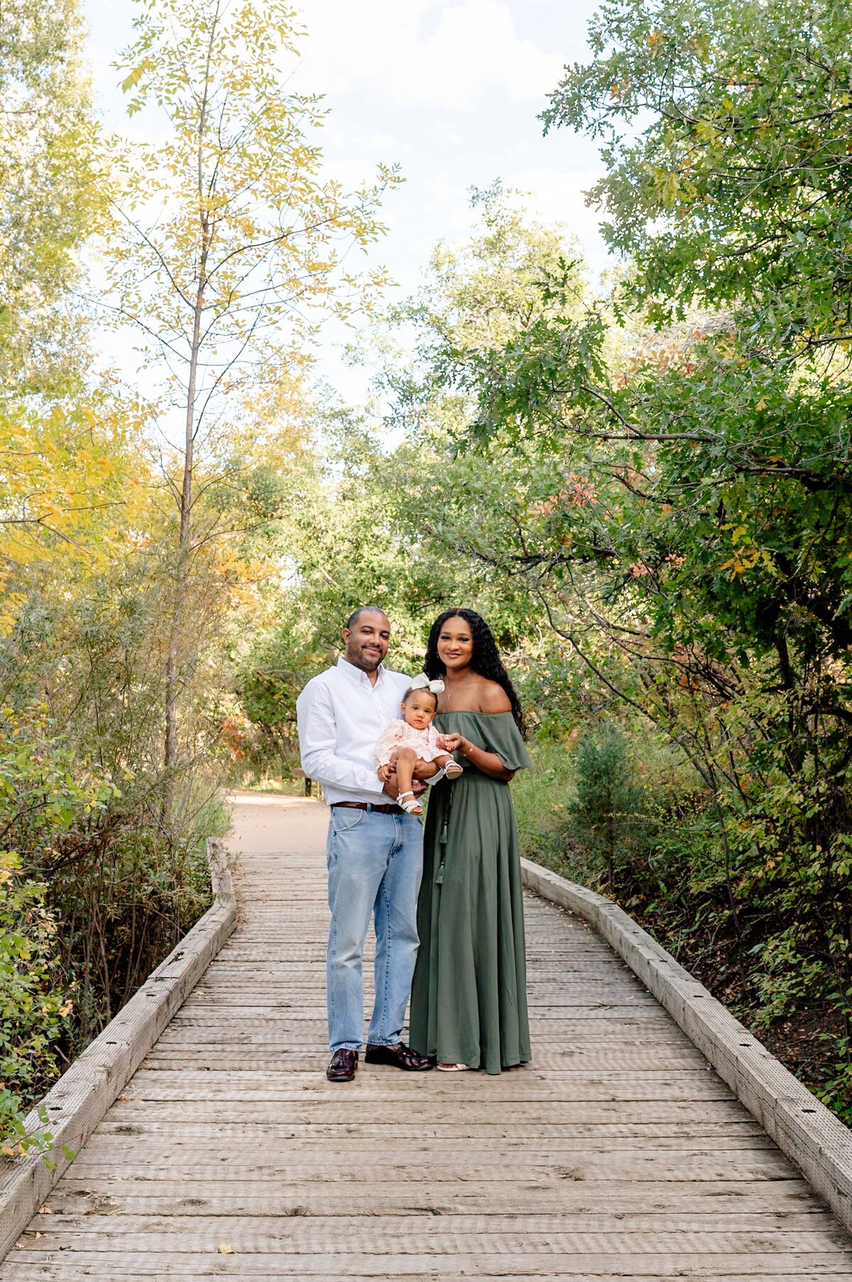 Colorado-Springs-CO-fall-mini-session-Magnolia-and-Grace-Photography-Co-WyvolynC# (1)-7