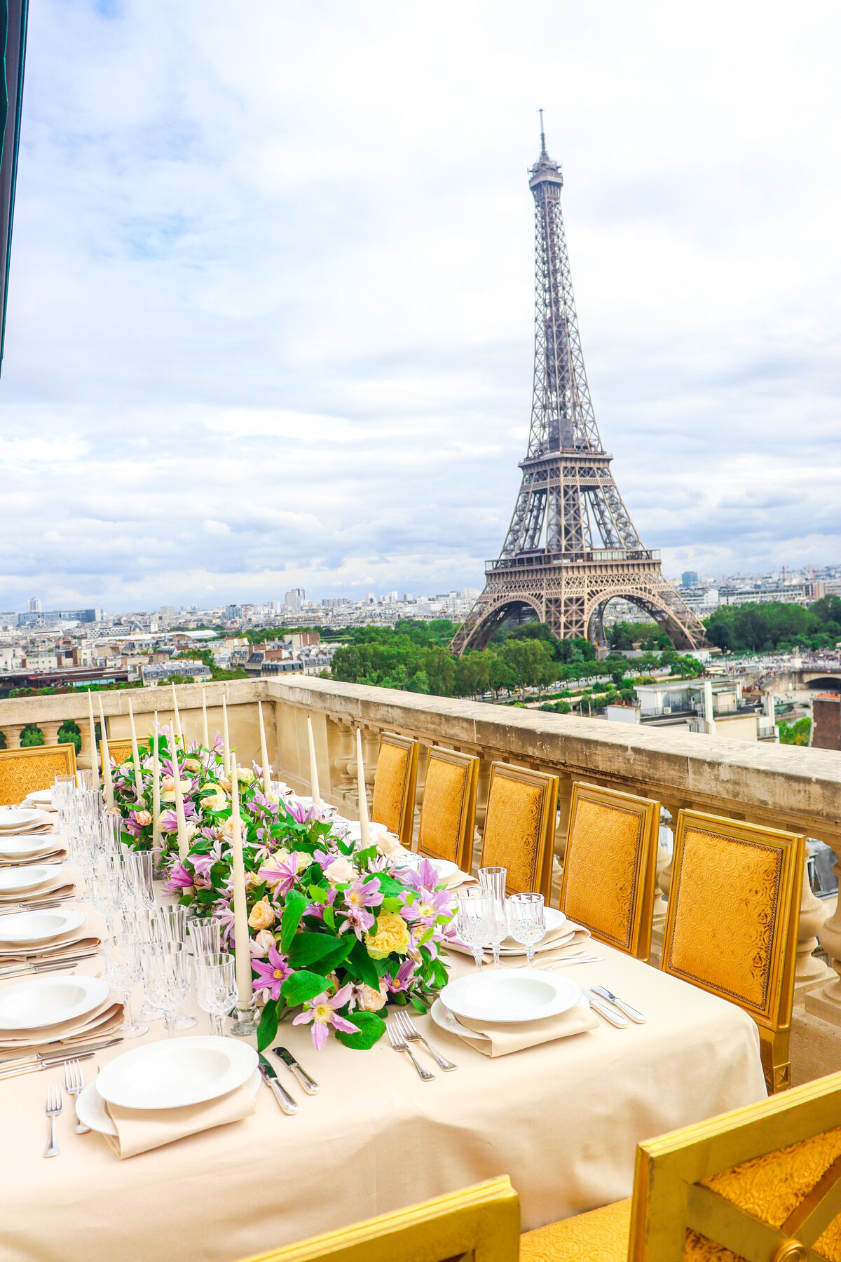 Luxury destination weddingplanner Paris Shangri la