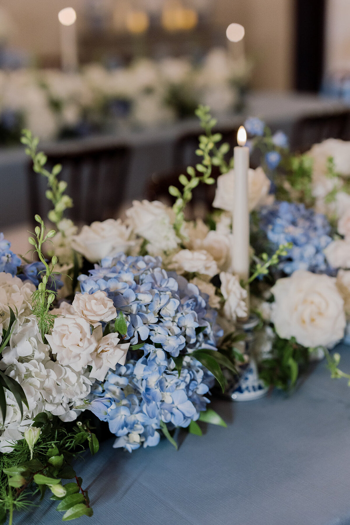 Emily-and-Colton-2024-Ma-Maison-Wedding-Venue-in-Dripping-Springs-Texas-076