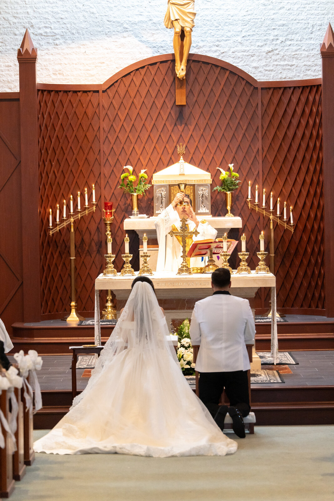 KeithAhnPhotography_February_Catholic_Wedding_Virginia_033