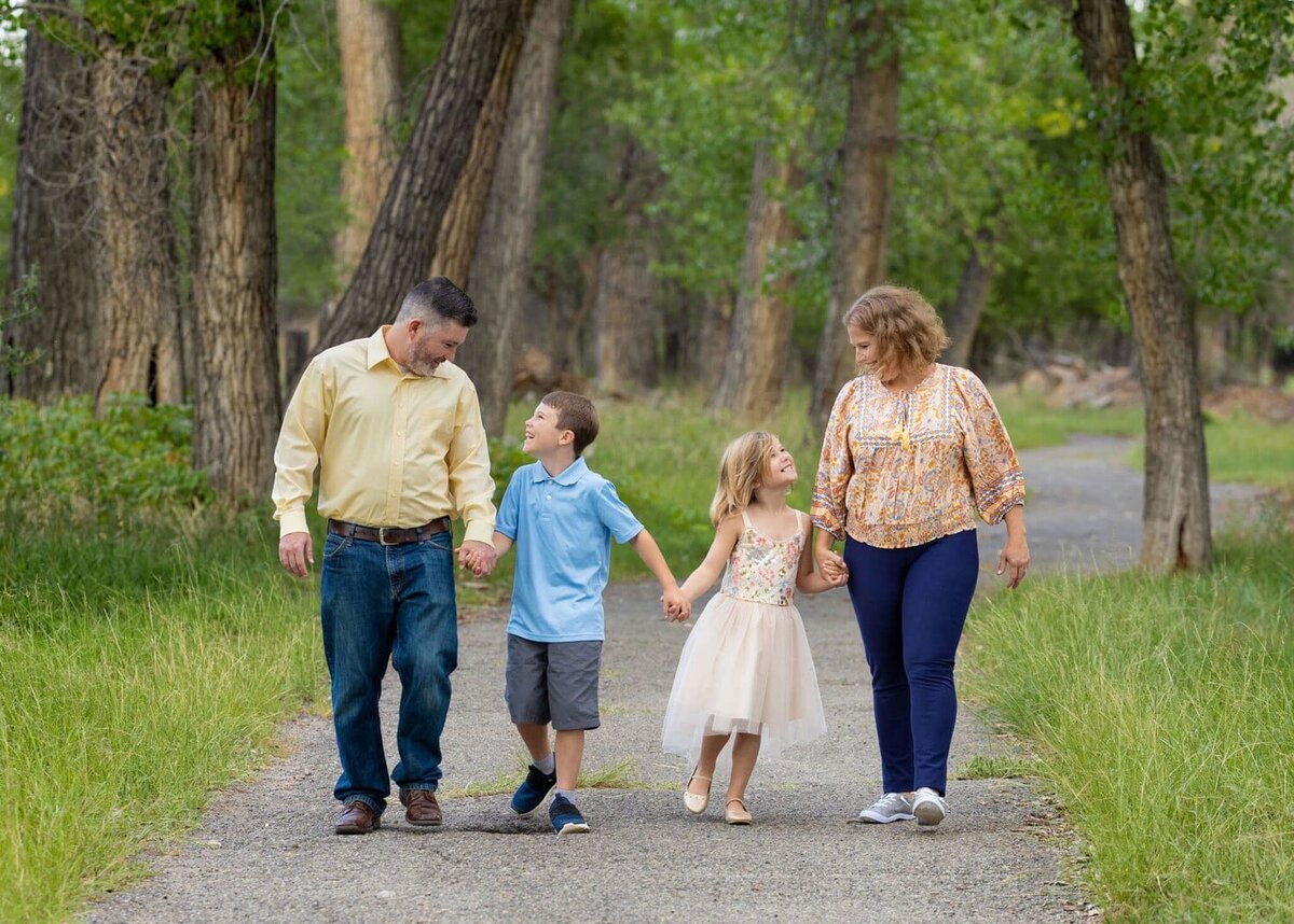 pueblo-family-photographer 91