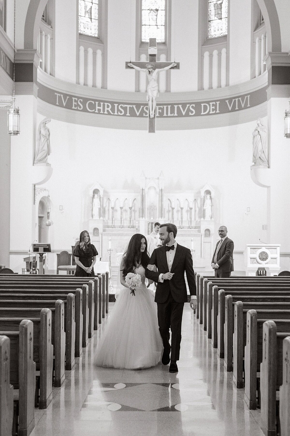 Catholic-Wedding-Photographers-in-Washington-DC-Colette-Lucille-Photography_0032