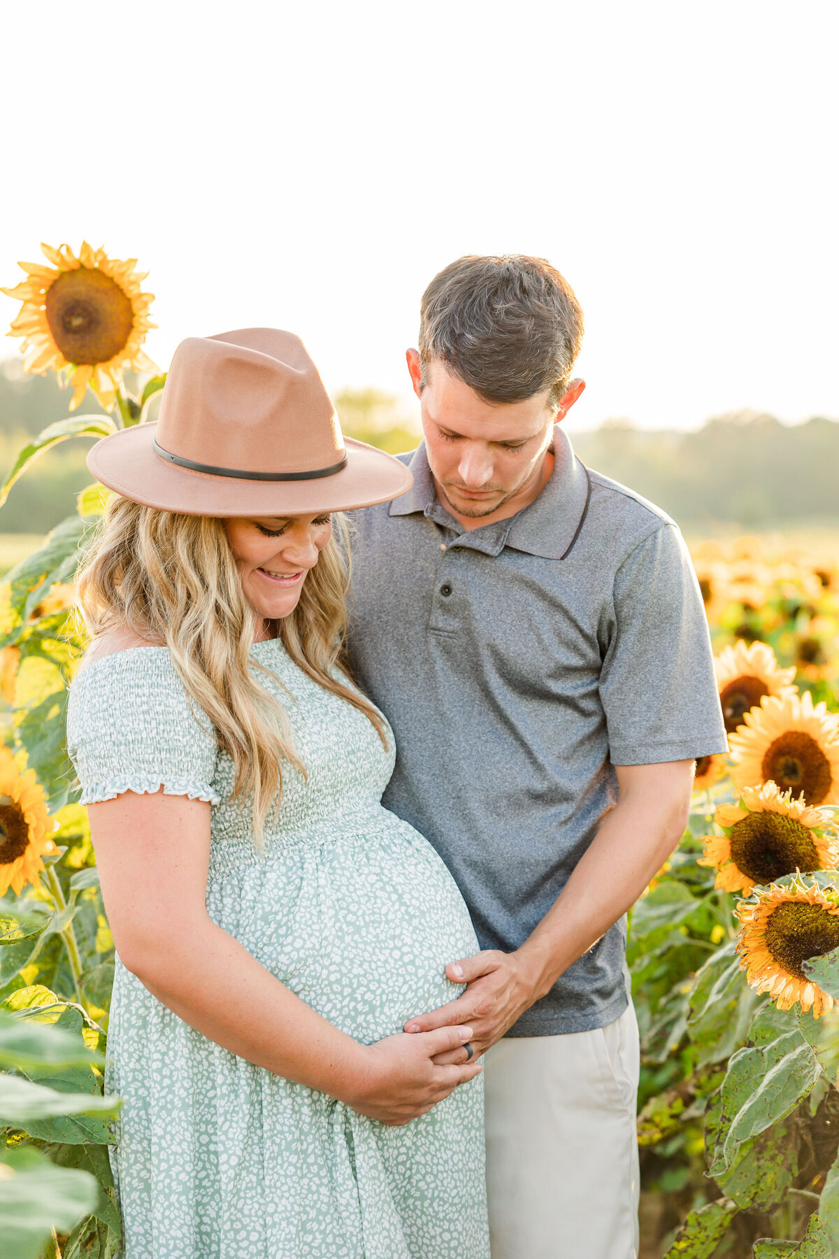 HGP-KevinandMorgan-SunflowerMaternity(78of162)