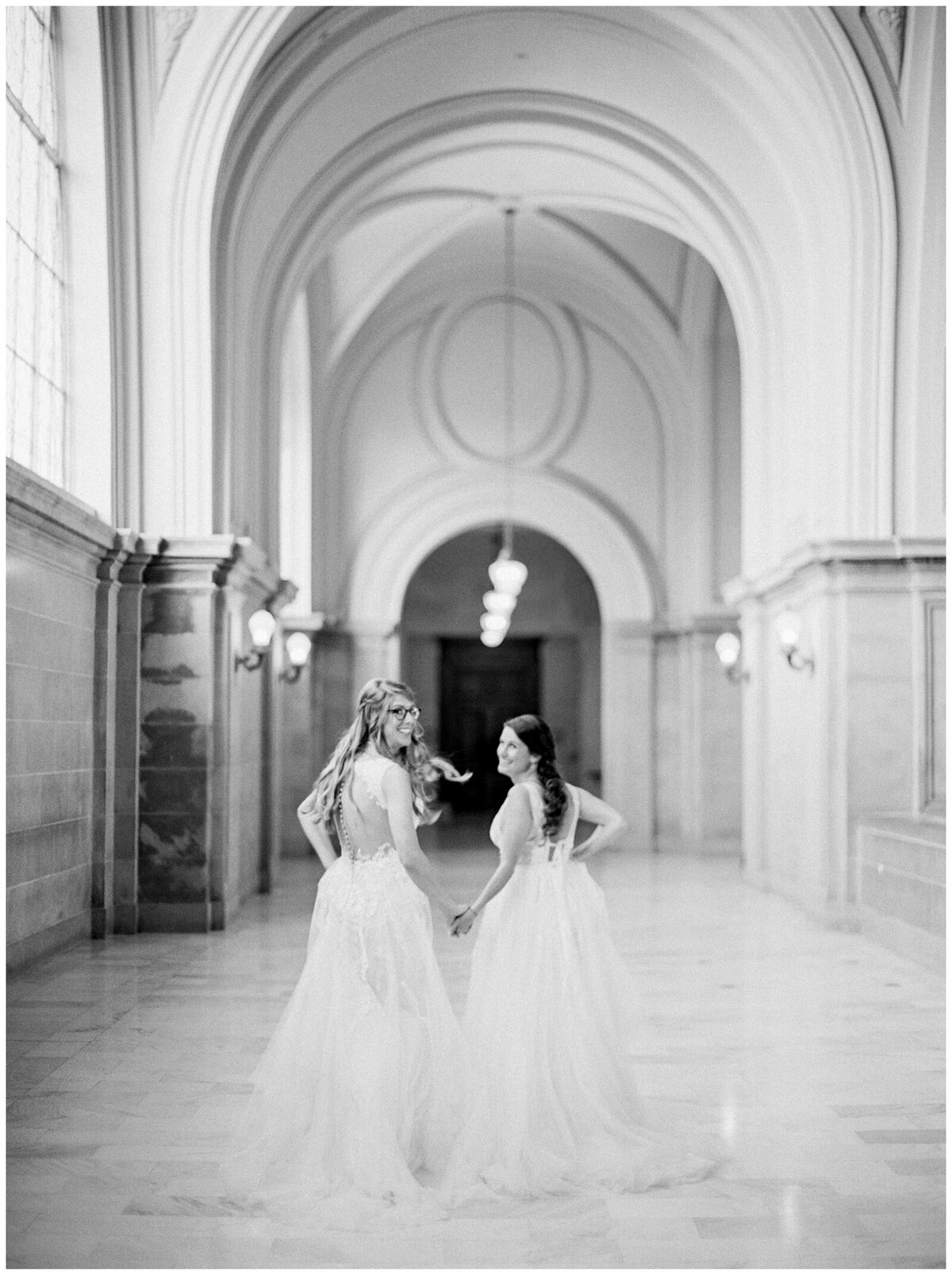 Bri-Adrianna-San-Francisco-City-Hall-Wedding-Cassie-Valente-Photography-0014