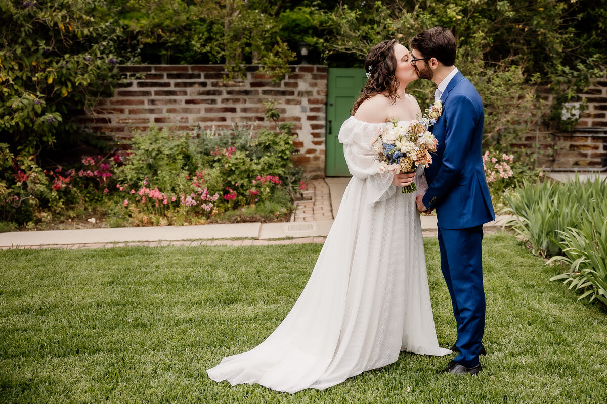 Archer Inspired Photography - Rachel and Alex Wedding - Rancho Los Cerritos Historic Site - Long Beach - Couple Photos-15