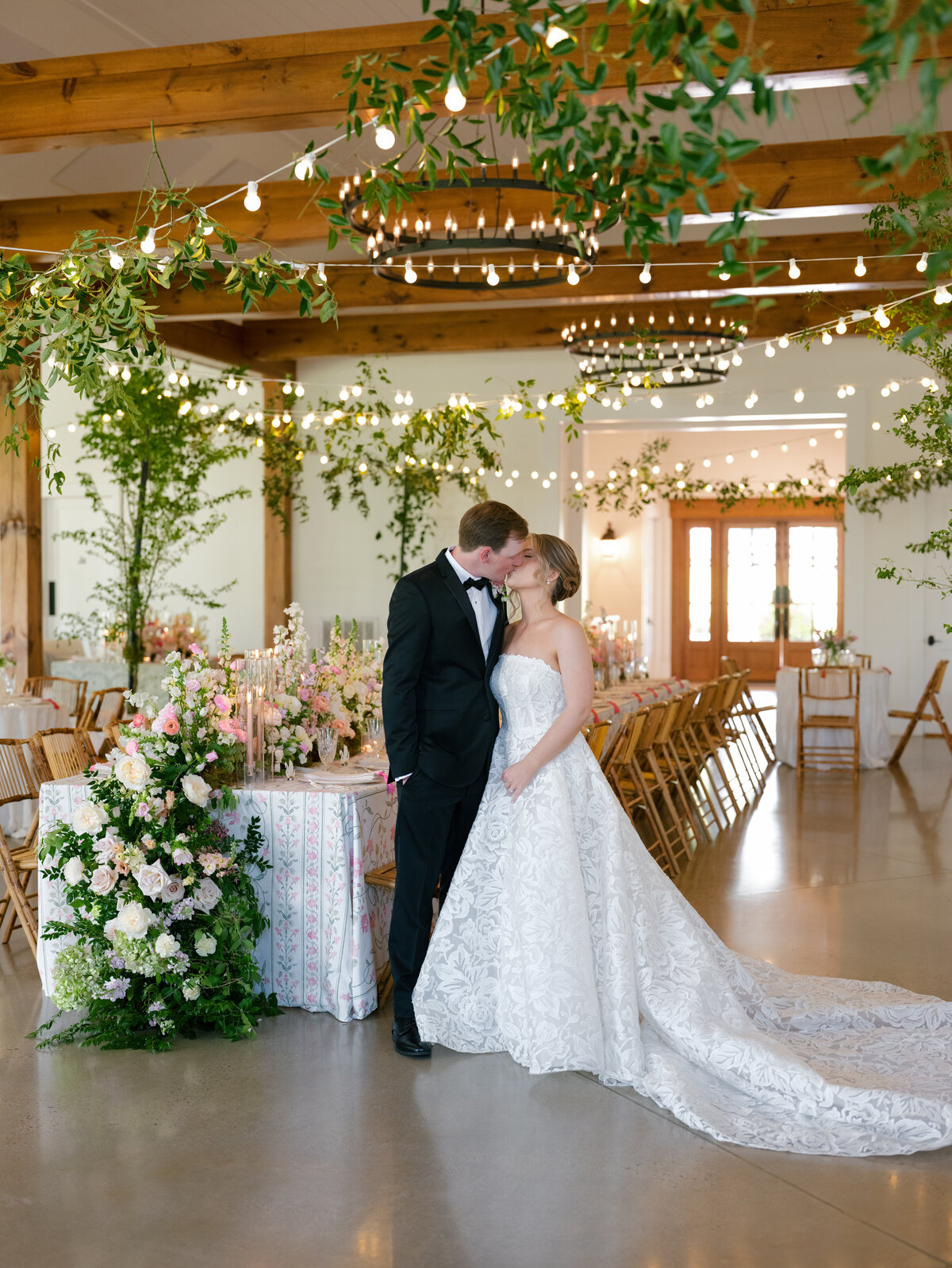 Gracin_Tom_Wedding_Marblegate_Abigail_Malone_Photography-862