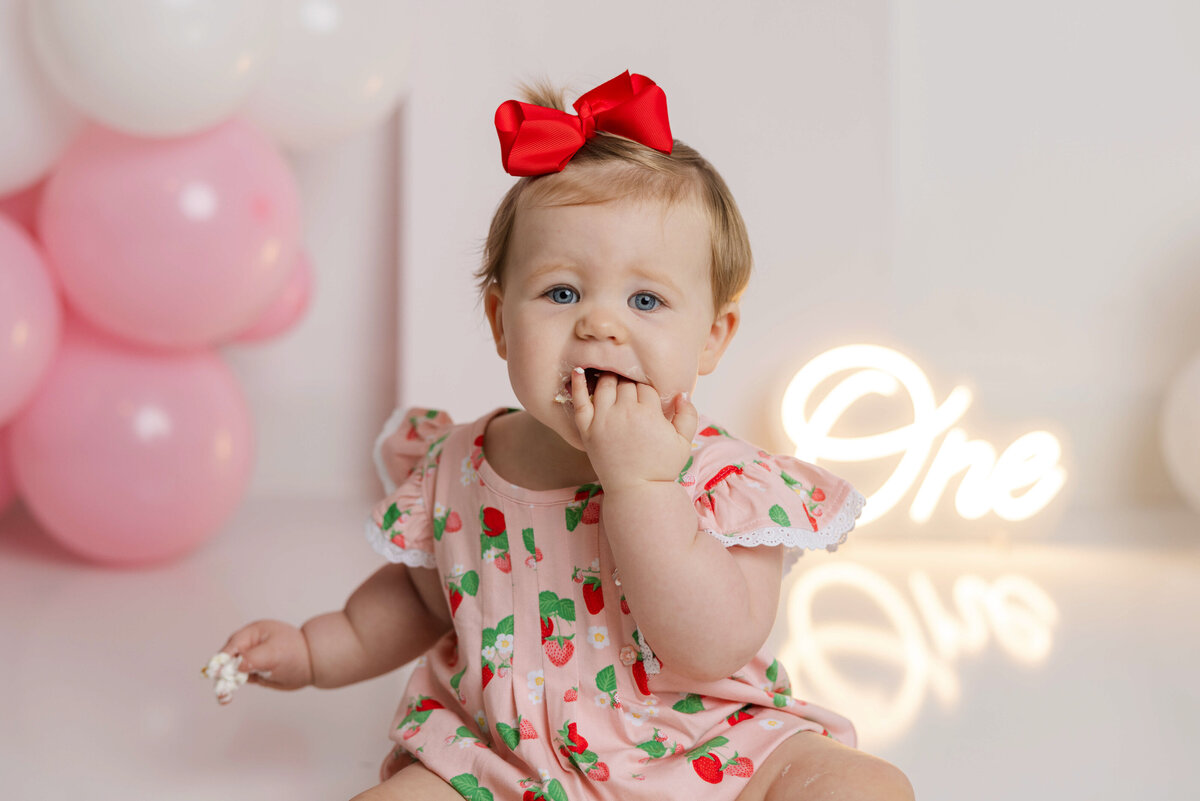 Augusta-Milestone-and-cake-smash-Photography-029