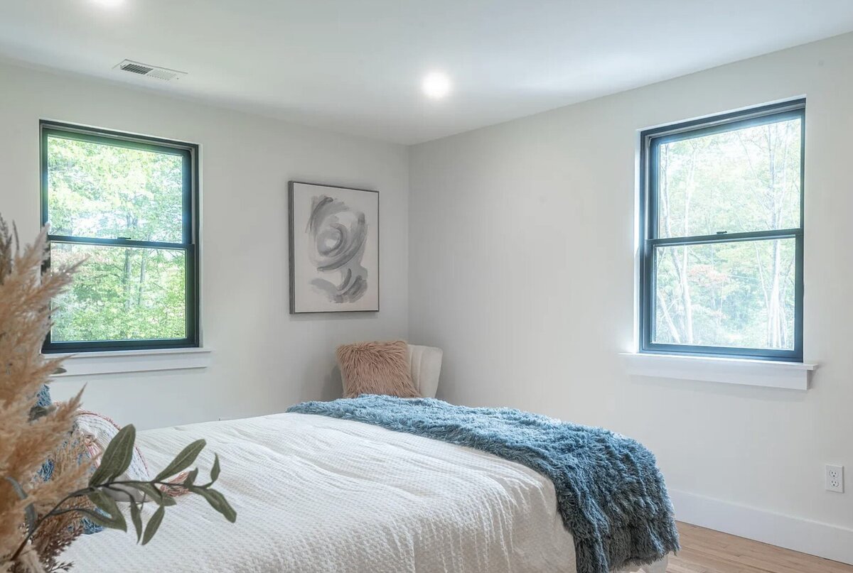 Kelly DeTommaso Elegant Transitions Occupied Home Staging Sellersville PA Guest Bedroom 1