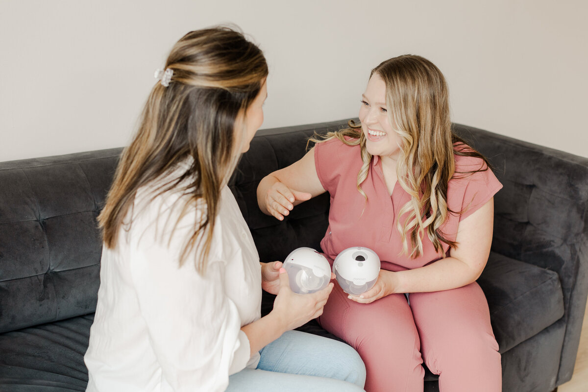 Lactation-with-Lauren-branding-Allison-Maxwell-Photography-May-2025-102
