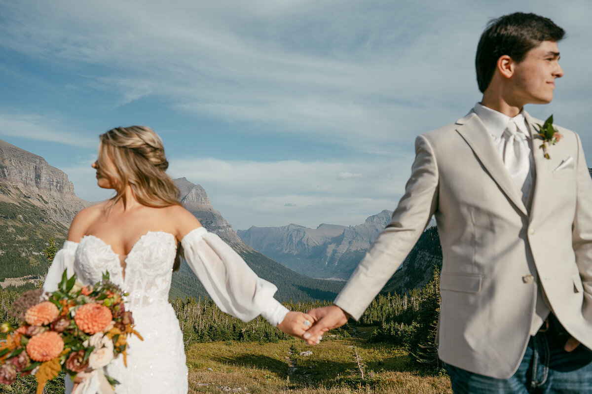 presley-gray-photo-glacier-national-park-elopement-7090