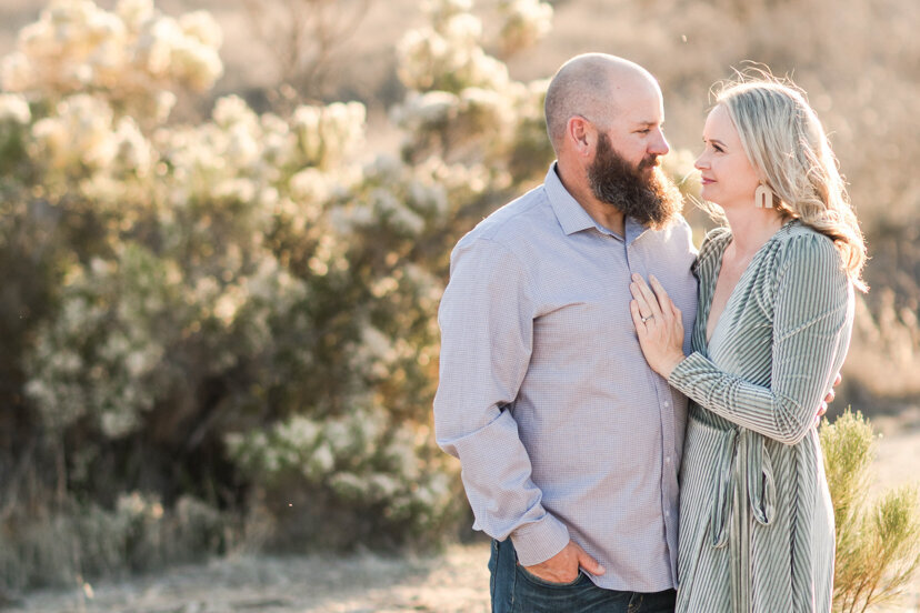 couple-laughing-mission-trails-san-diego