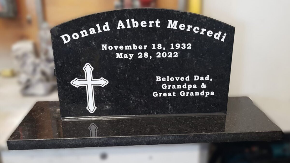 christian cross engraving for a gravestone