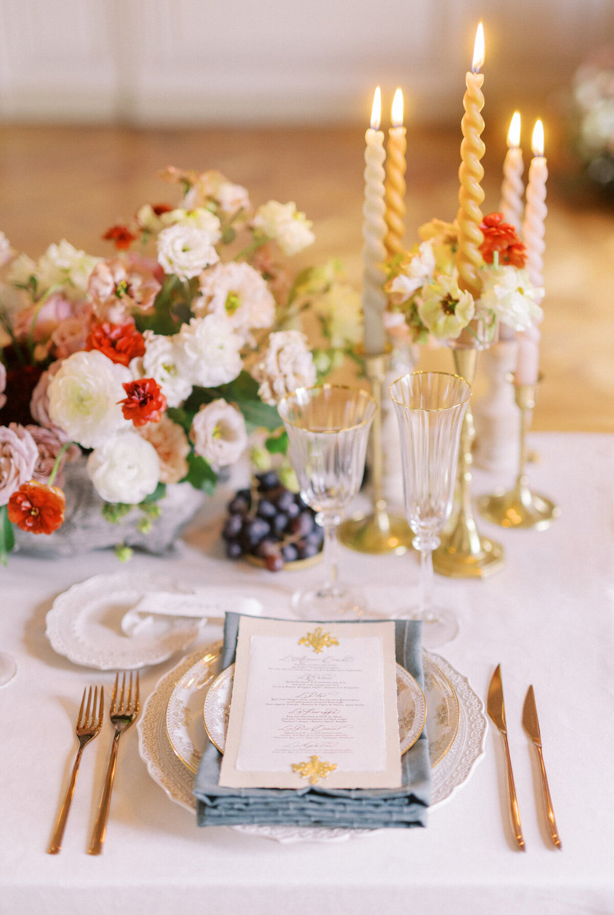 Maïlys Fortune Photography Husband Wife Wedding Weddings Photography France Switzerland Italy Timeless Dreamy Imagery Bilingual French English Destination Weddings Destination Wedding Provence French Riviera Paris Lake Como Tuscany128