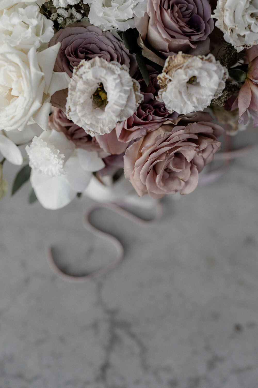 WeddingCircle_Hochzeit_Hochzeitsblumen_Hochzeitsdeko_WeddingFlowers_Blumen_Bluetenmeehr_BettinaBaertschi_BuerenanderAare_Schweiz-18