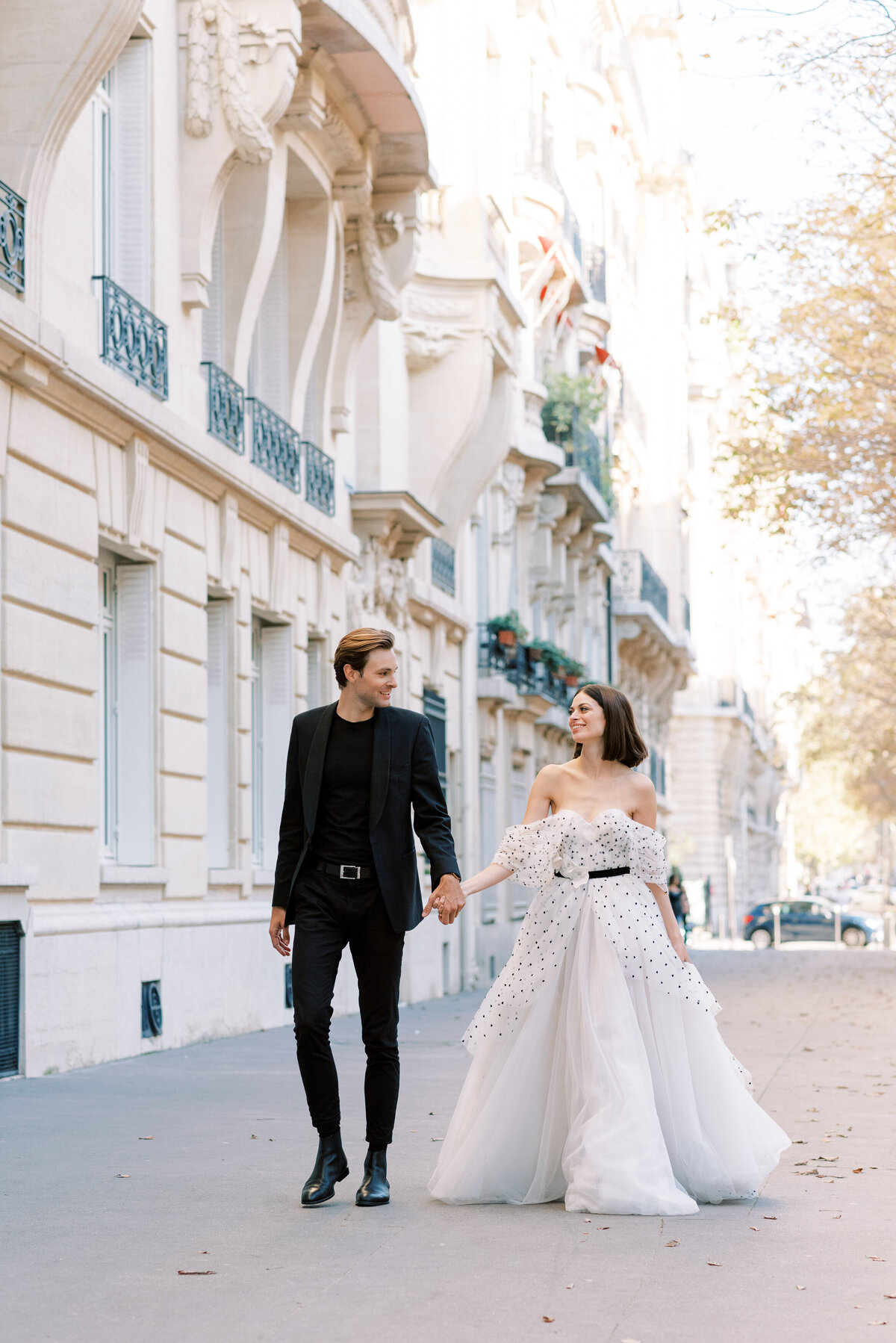 Destination Wedding Photographer helloalora Anna Lundgren Paris elopement or proposal