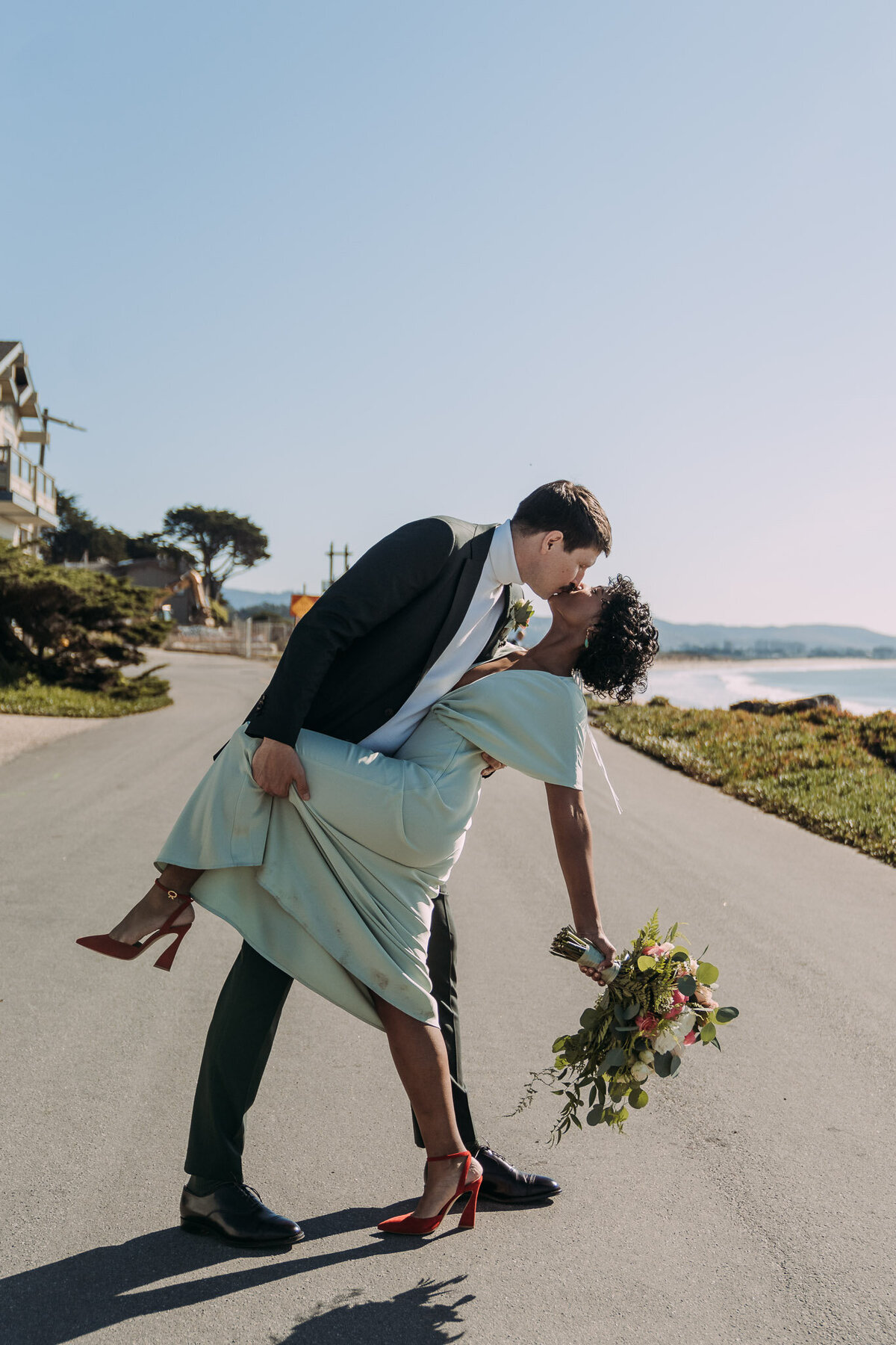 Joyce Li Photography Destination Wedding Elopement Engagement Lifestyle Portrait Photographer West Coast Seattle Washington California hastingshousegardenwedding-34