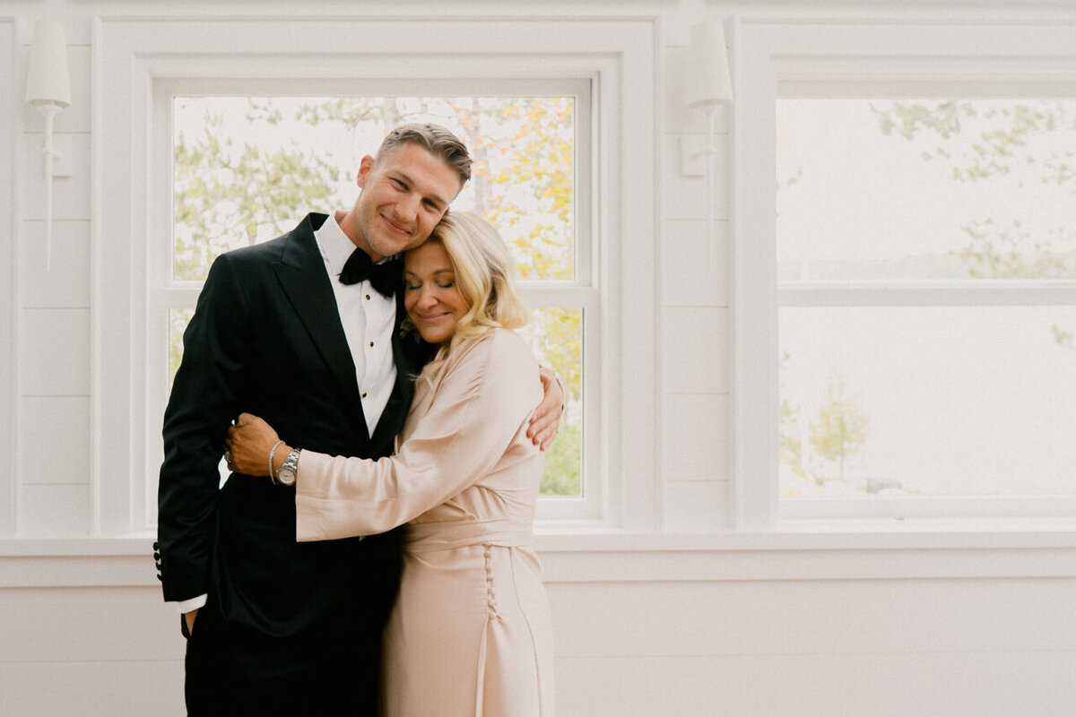 Muskoka-Private-Island-Luxury-Wedding-Photographer-Raphaelle-Granger-19