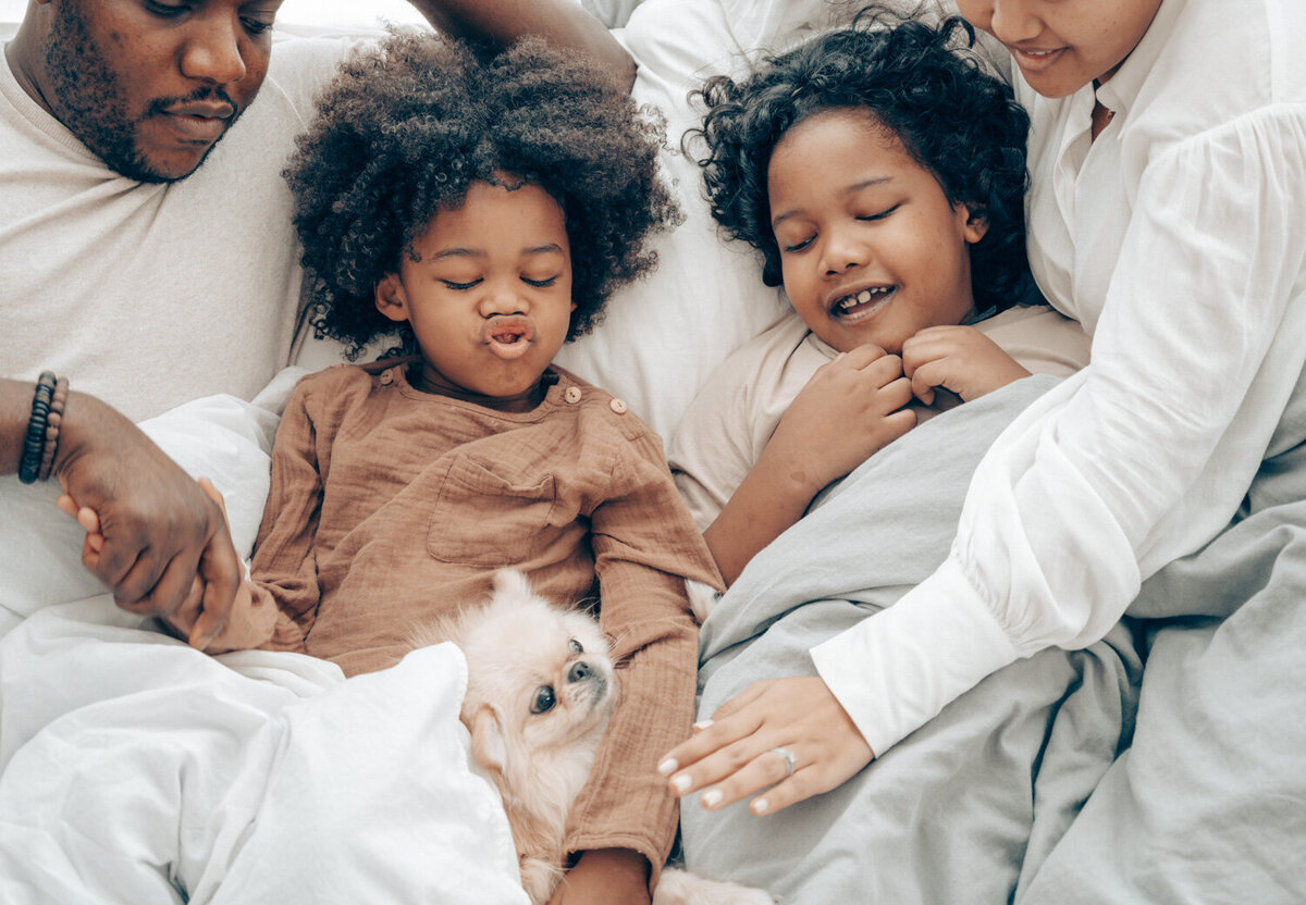 Family-Photographer-Template-Ainsley-Green-Template-111