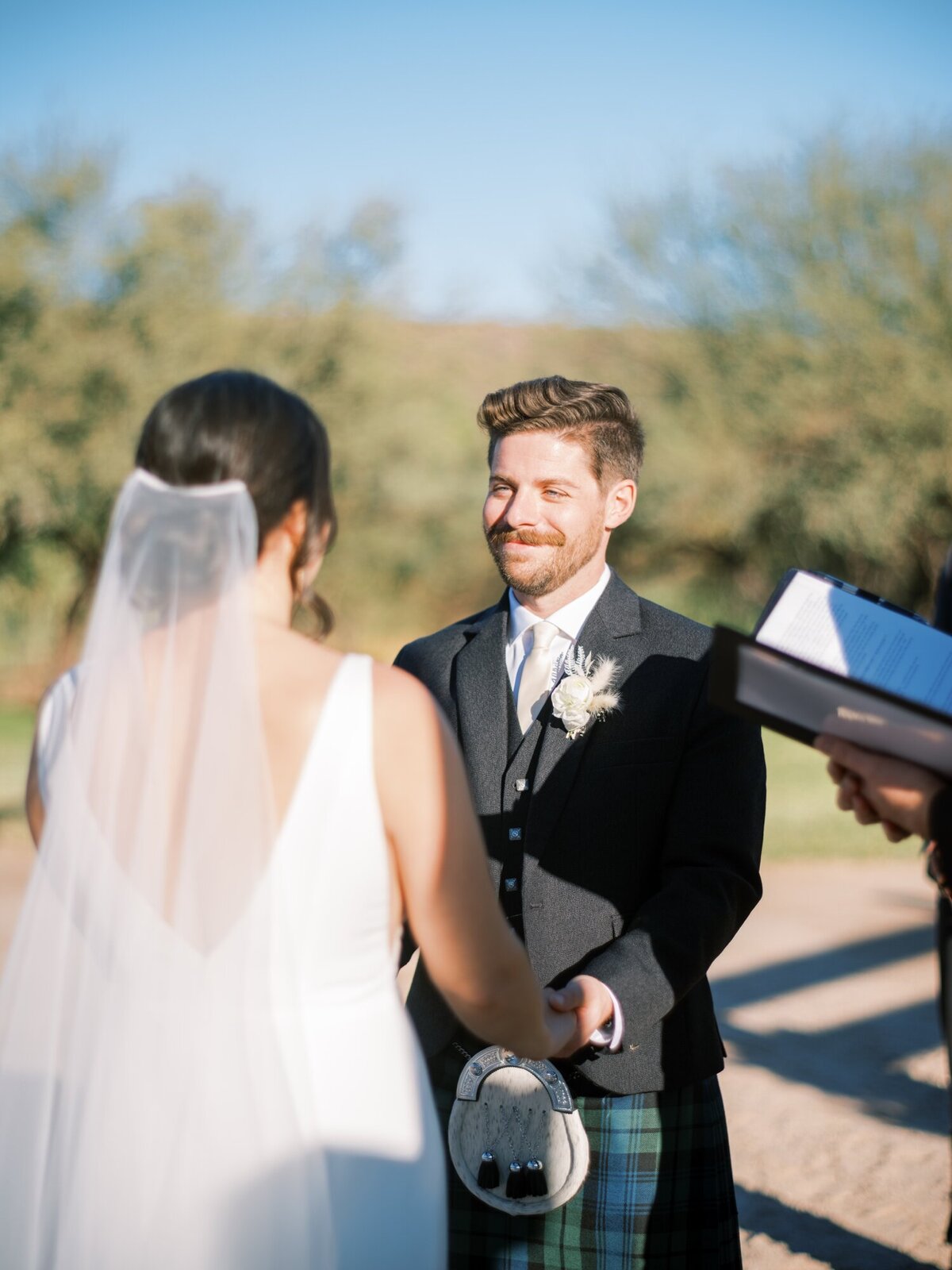 Arizona-wedding-photographer-saguaro-lake-guest-ranch_0068