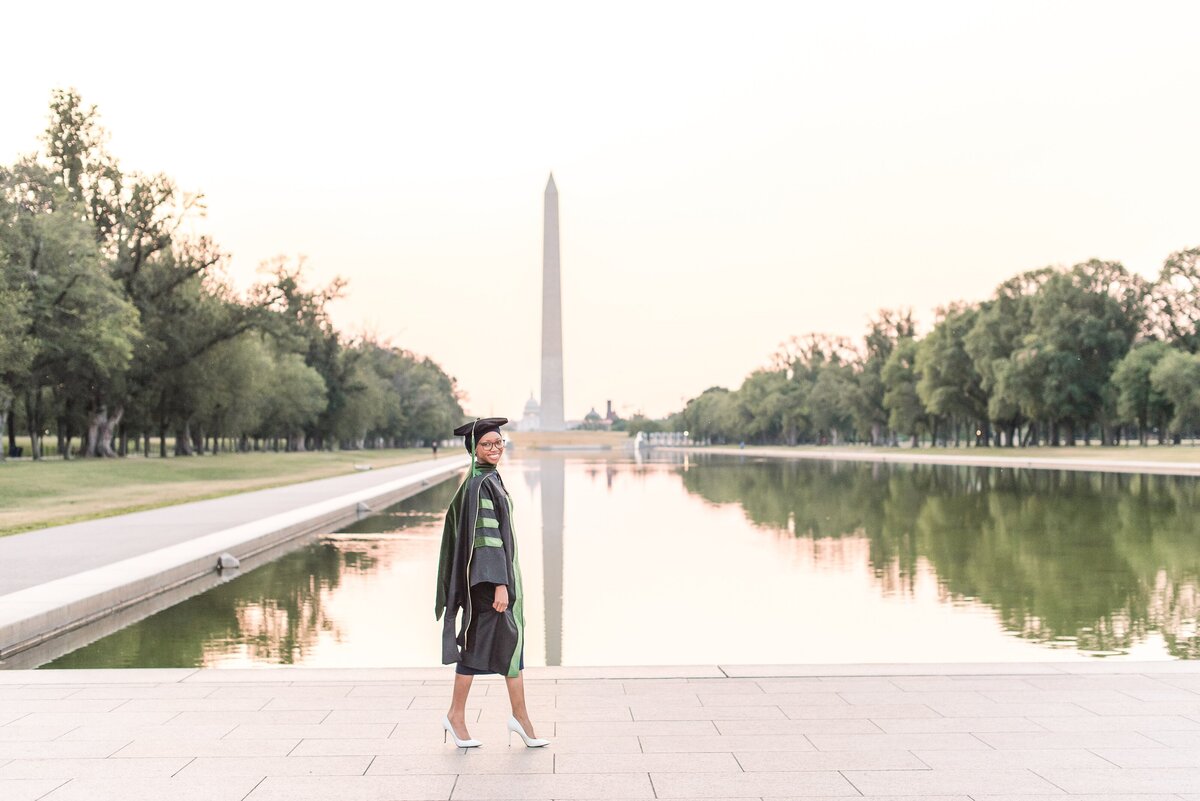 med student graduation at lincoln memorial
