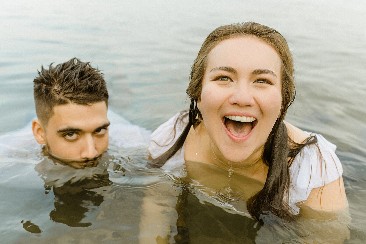 vanessa-filipe-toronto-islands-engagement-session-wanderlust-romantic-artsty-71