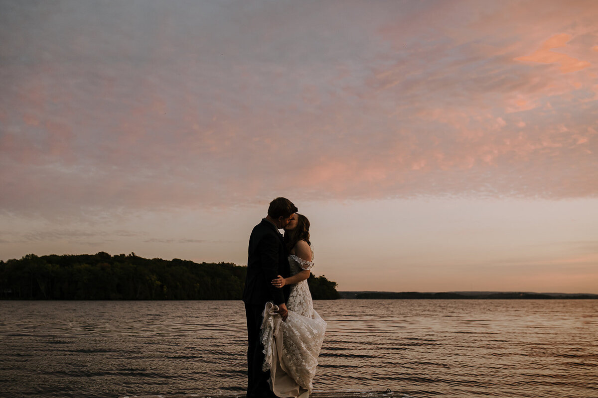 claireandkyleweddingsneakpeaks2021hdp-75_websize