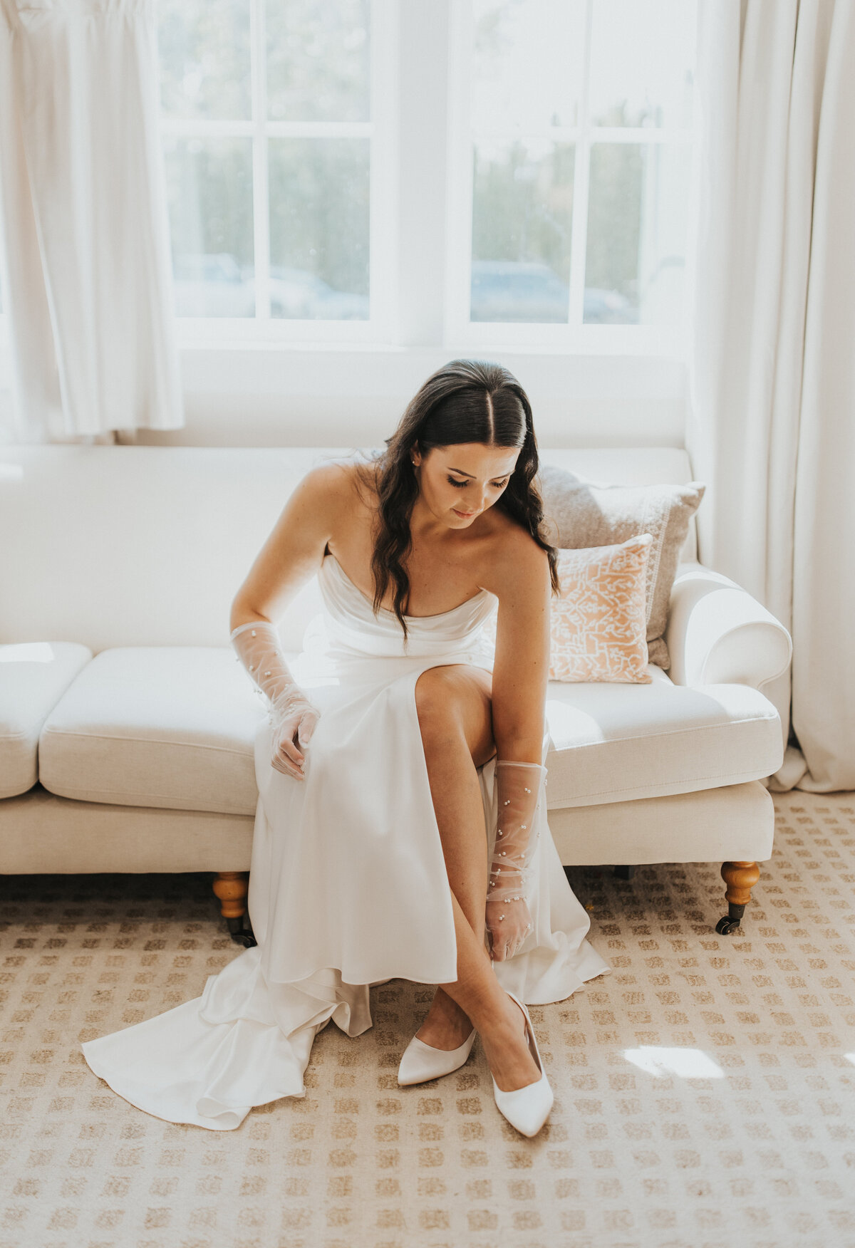 Bridal-getting-ready-photos