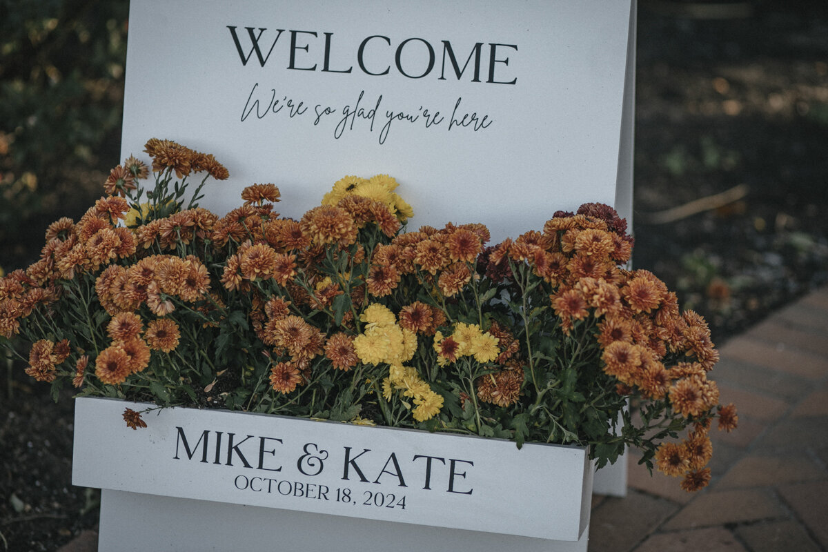 wedding-flower-welcome-box-sign-connecticut-wedding