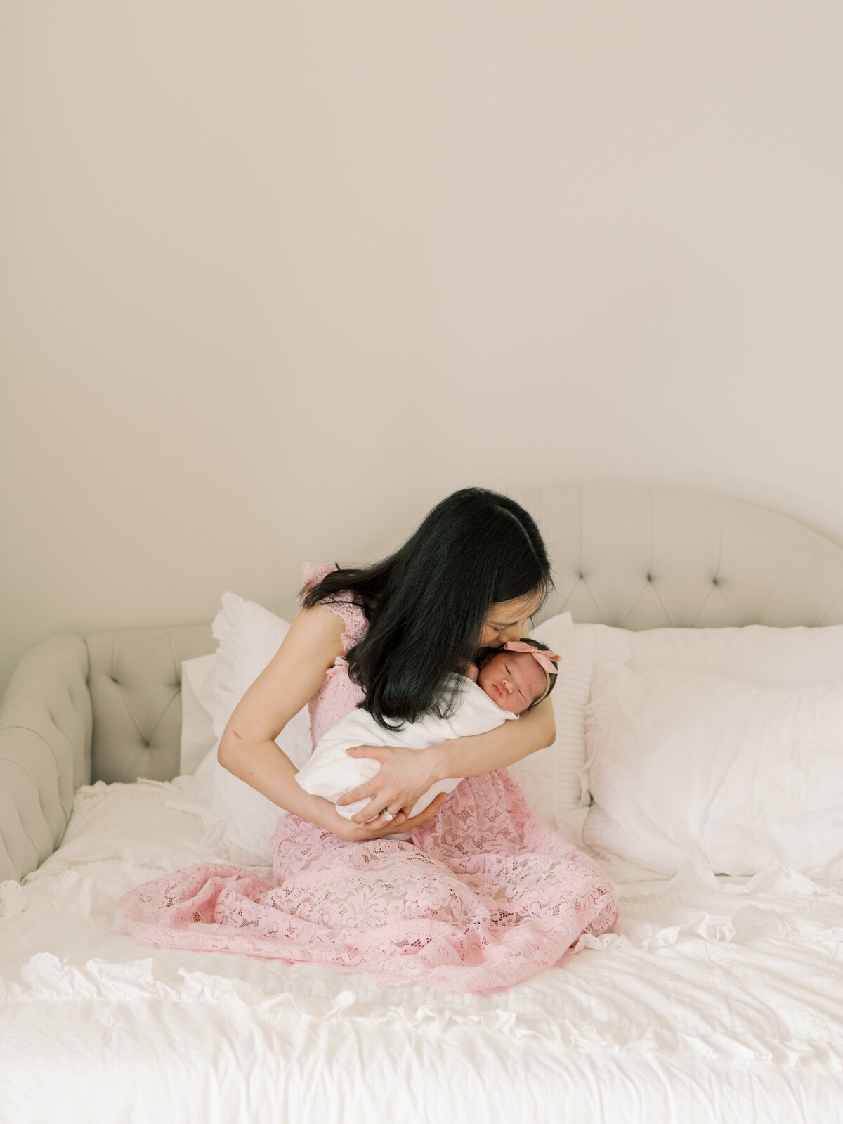 lifestyle newborn photographer northern virginia