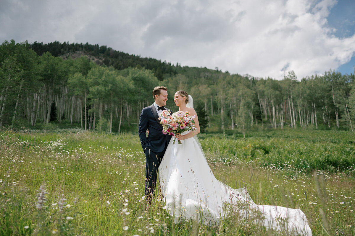 Beanos_Cabin_Colorado_Mountain_Wedding-180