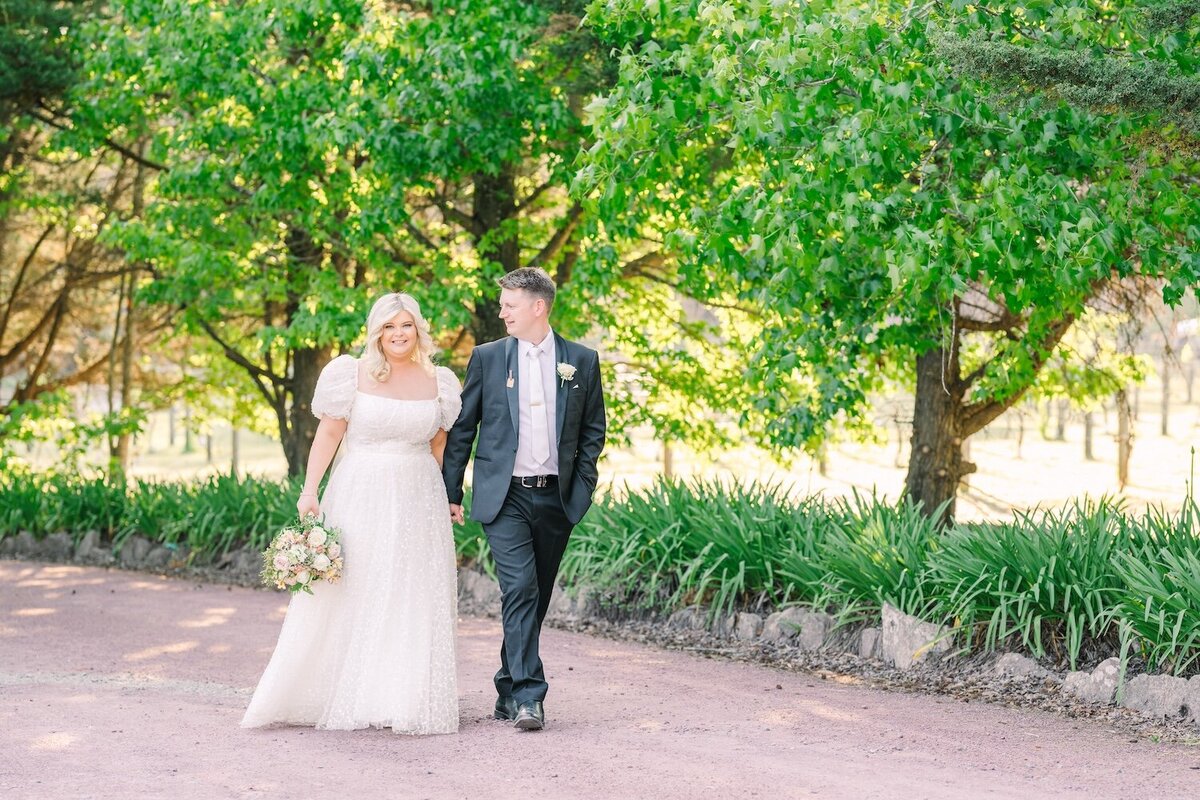 1Sharelle-Knight-Photography-Granite-Belt-Wedding-April-and-Dan-Bride-and-Groom-9