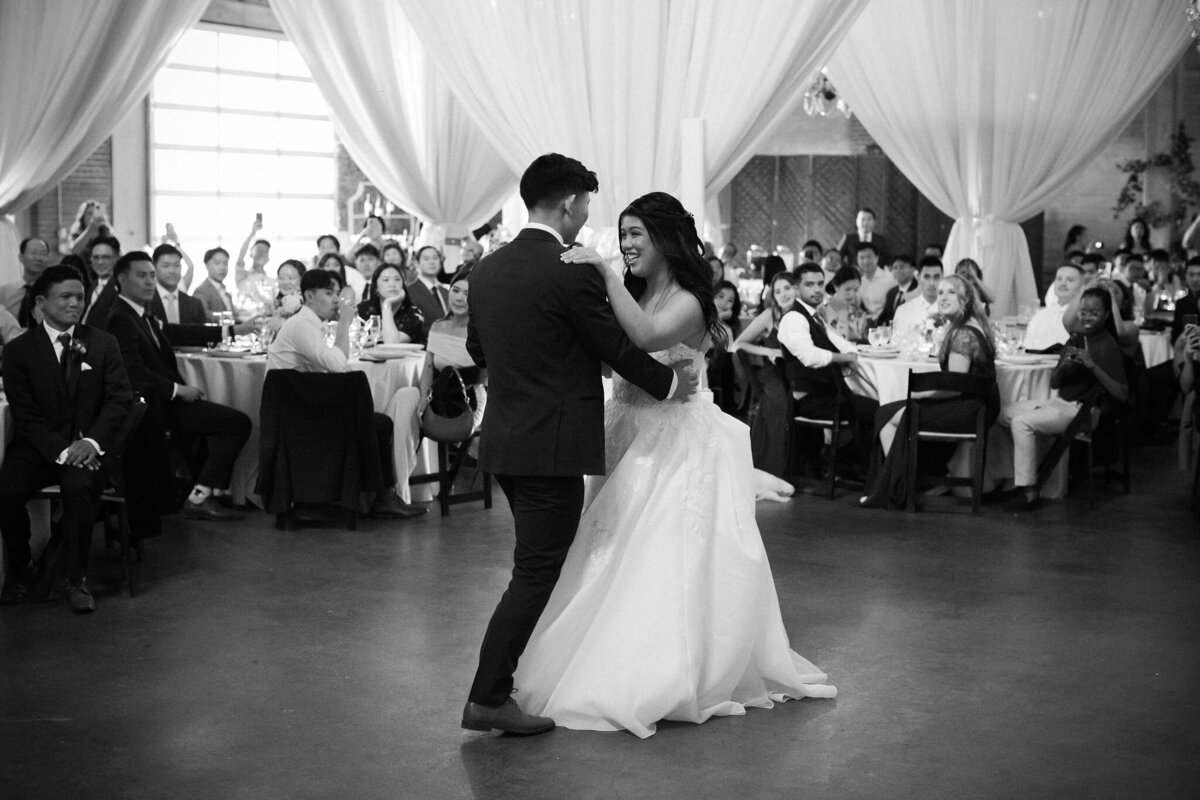 Caitlin&BrianWedding_Reception_IvoryBlushPhotography93