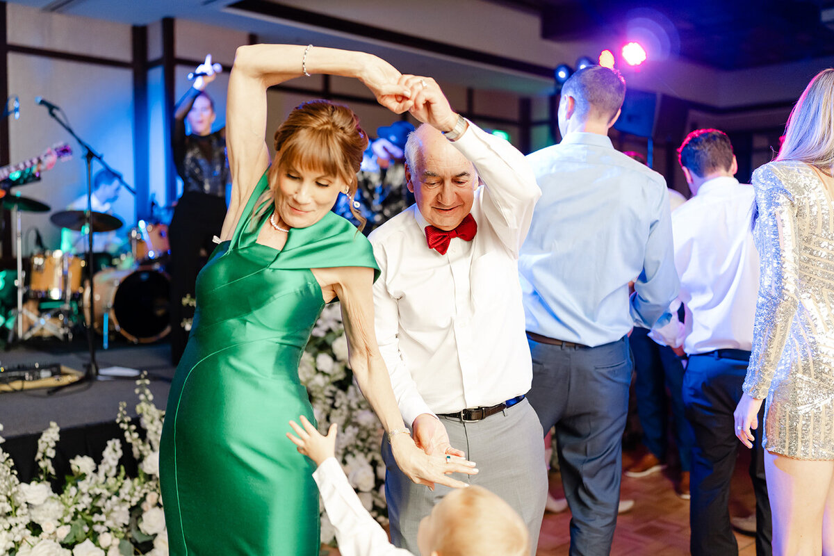 montage-deer-valley-summer-park-city-utah-wedding-logan-walker-425L-2223