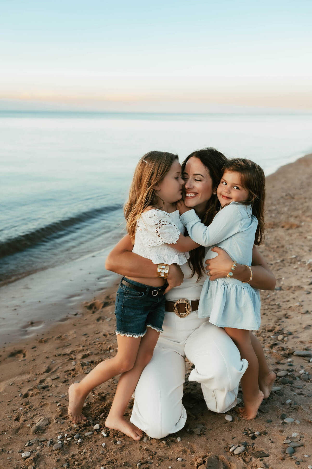 michigan-photographer-motherhood-beach