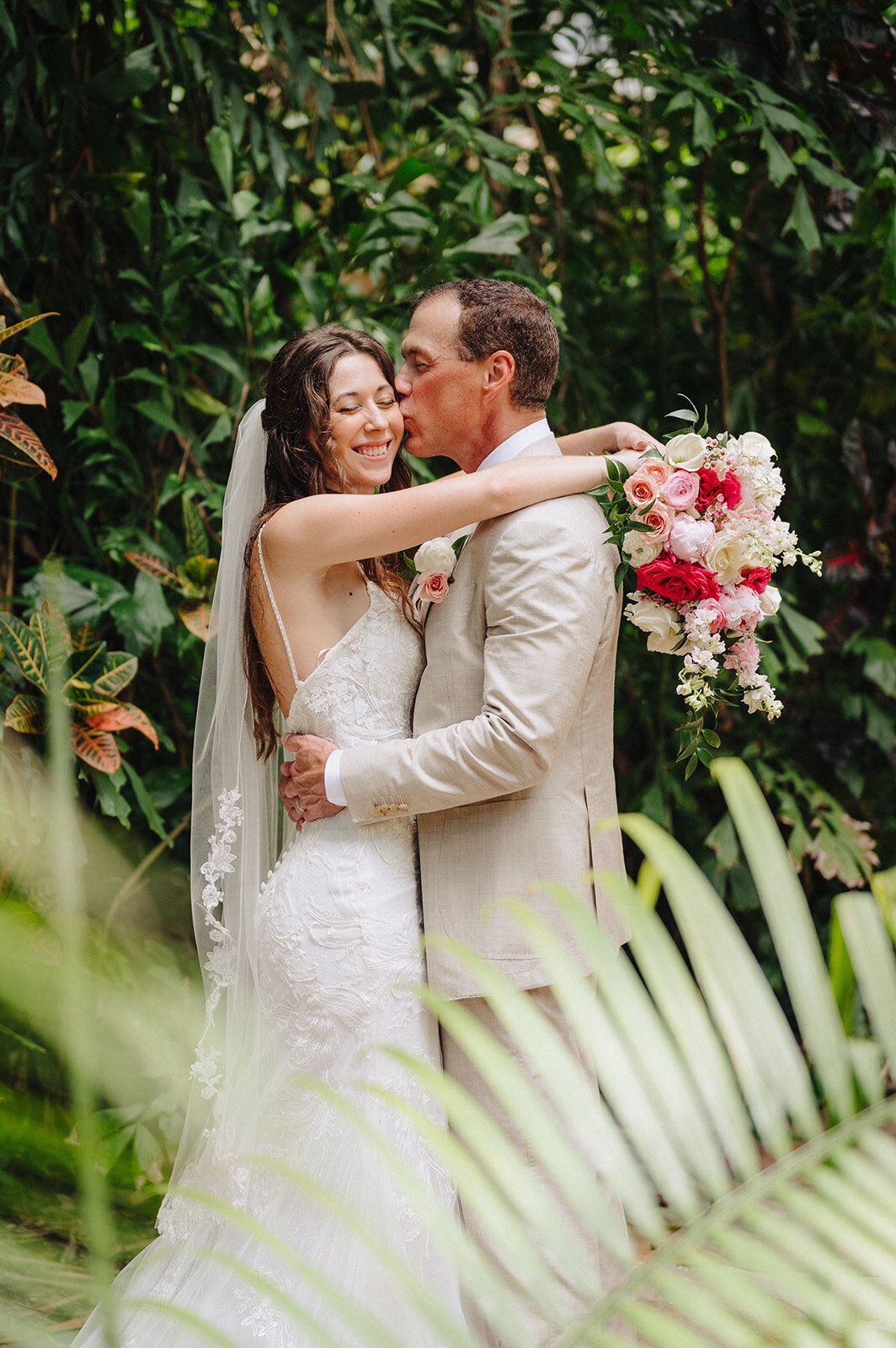 a-mcneile-photo-sunken-gardens-elope-in-st-pete-chantilly-chic-celebrations-7